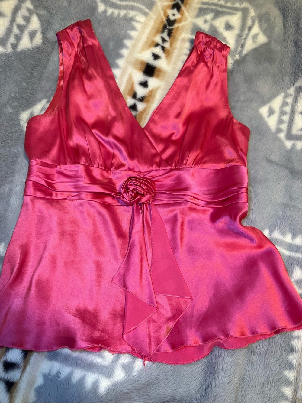 WD.NY Hot Pink Satin V-Neck Rosette Waist Camisole